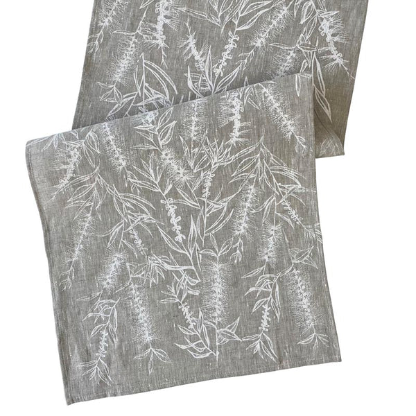 Bottle Brush Placement Table Runner - White